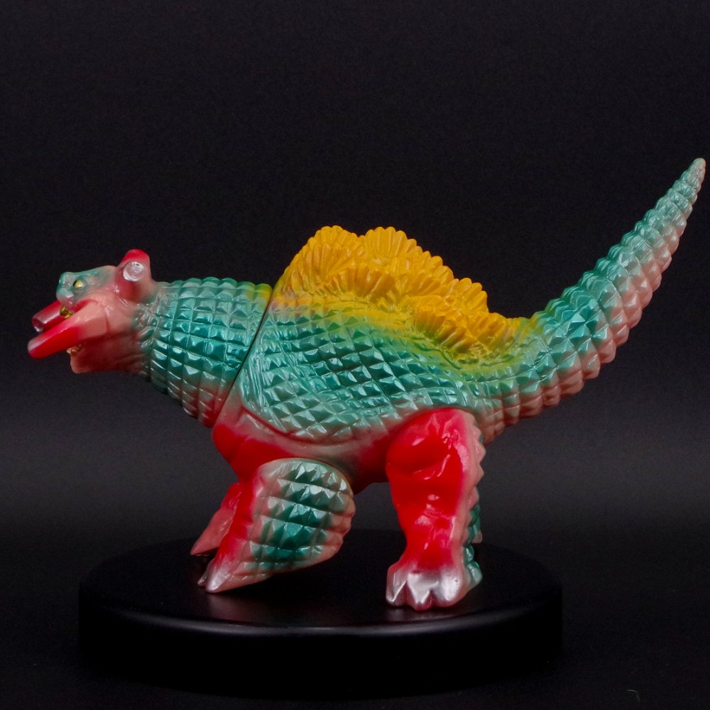 ブルマァク 怪獣シリーズ ギラドラス(昭和レトロカラー) | 商品 | P