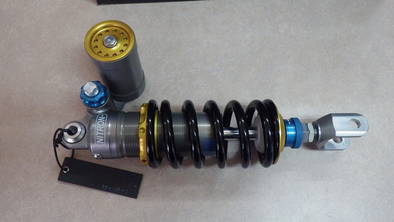 ハンドル・足廻り – ・マーベラスエンジニアリング｜徳島県｜バイク