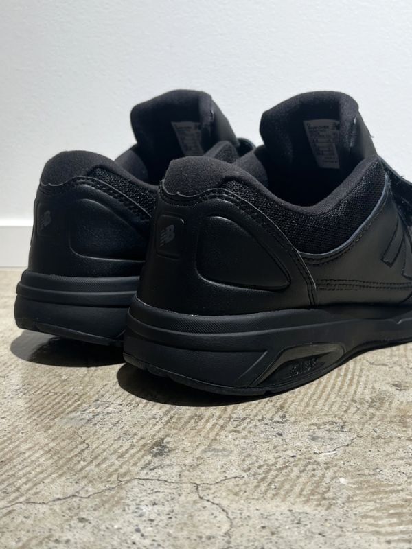 new balance（ニューバランス） 813（MW813HBK） ベルクロ ブラック