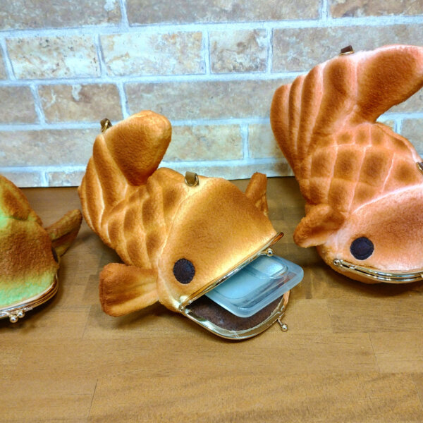 たい焼きのミニポシェット焼き上がりました - マリさんベーカリー