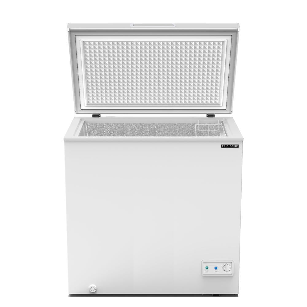 Frigidaire EFRF7003 7 CF Chest Freezer | Mazer Appliance