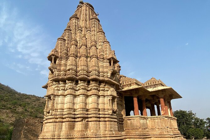 2026 ガイド付きツアー : インドで最も幽霊の出る村 - バンガル (入場