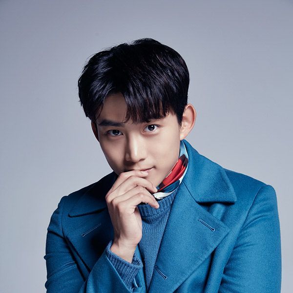 2PMテギョンの『VOGUE JAPAN』2月号未公開カットを公開。 | Vogue Japan