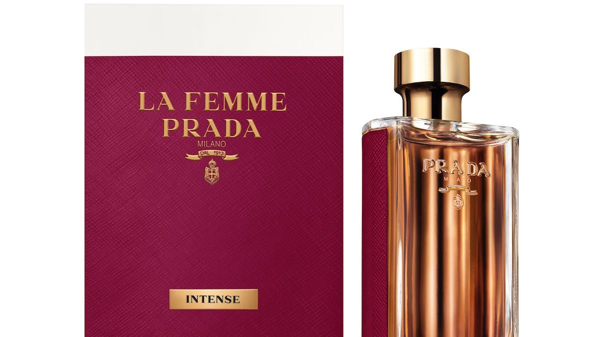 プラダからジェンダーを超えた新作フレグランスが誕生。 | Vogue Japan
