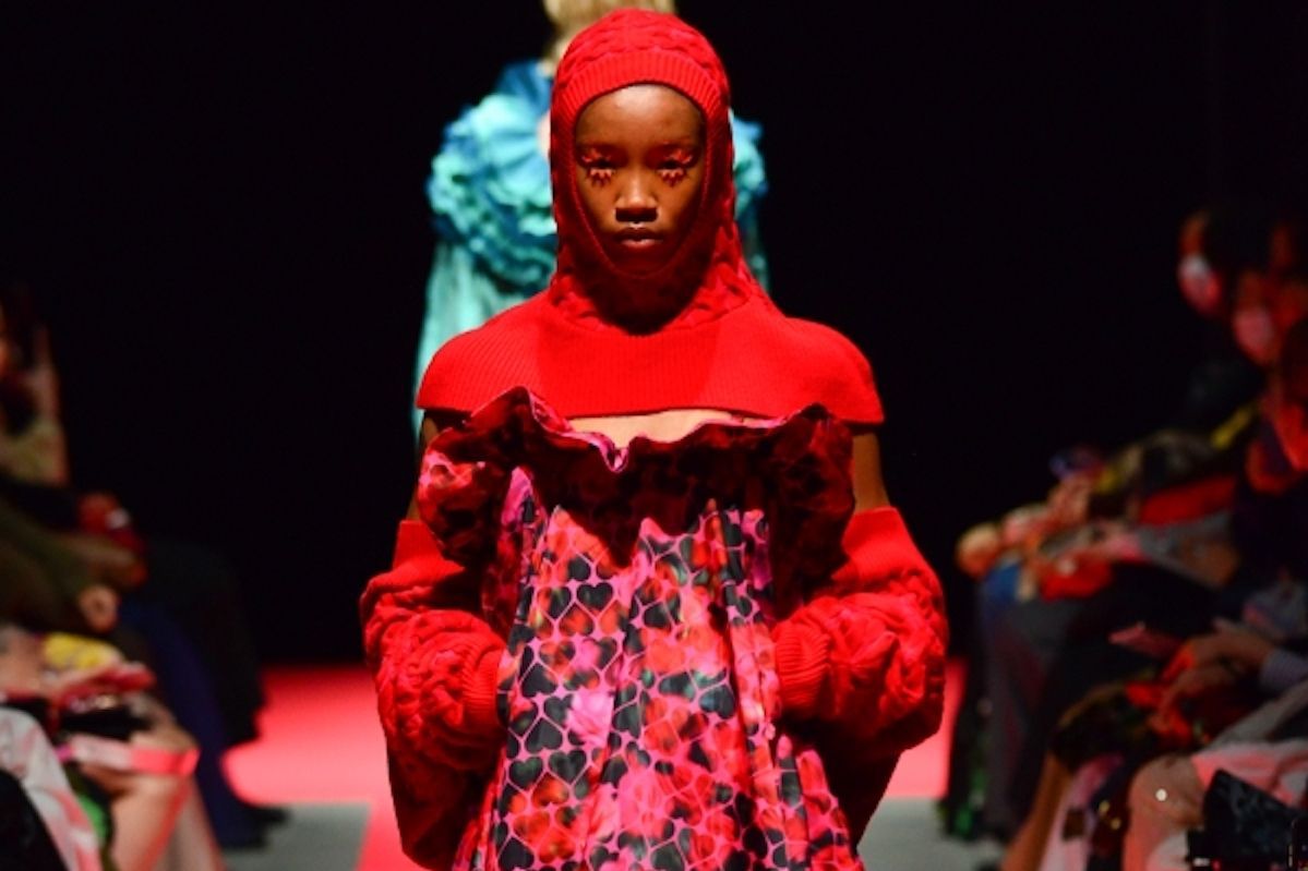 ヴィヴィアーノ（VIVIANO）が5年ぶりにショーを開催。愛をテーマに