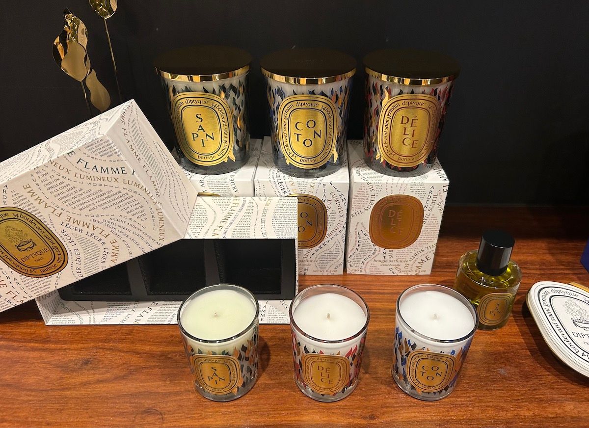 まばゆいゴールドの輝きはお祝い事にもぴったり！お待ちかね