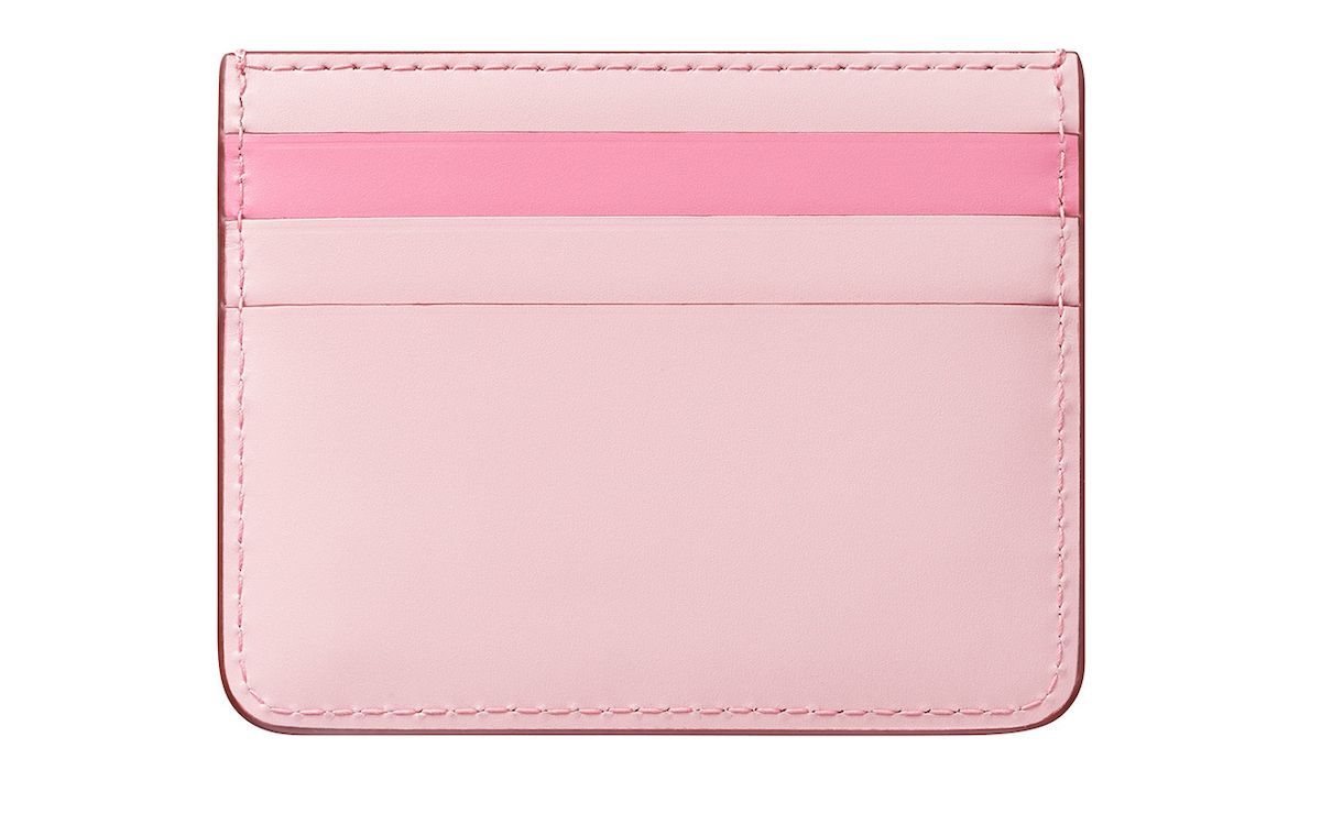 カルティエの名刺ケースで新年度をスタート。ギフトにも最適なピンクが