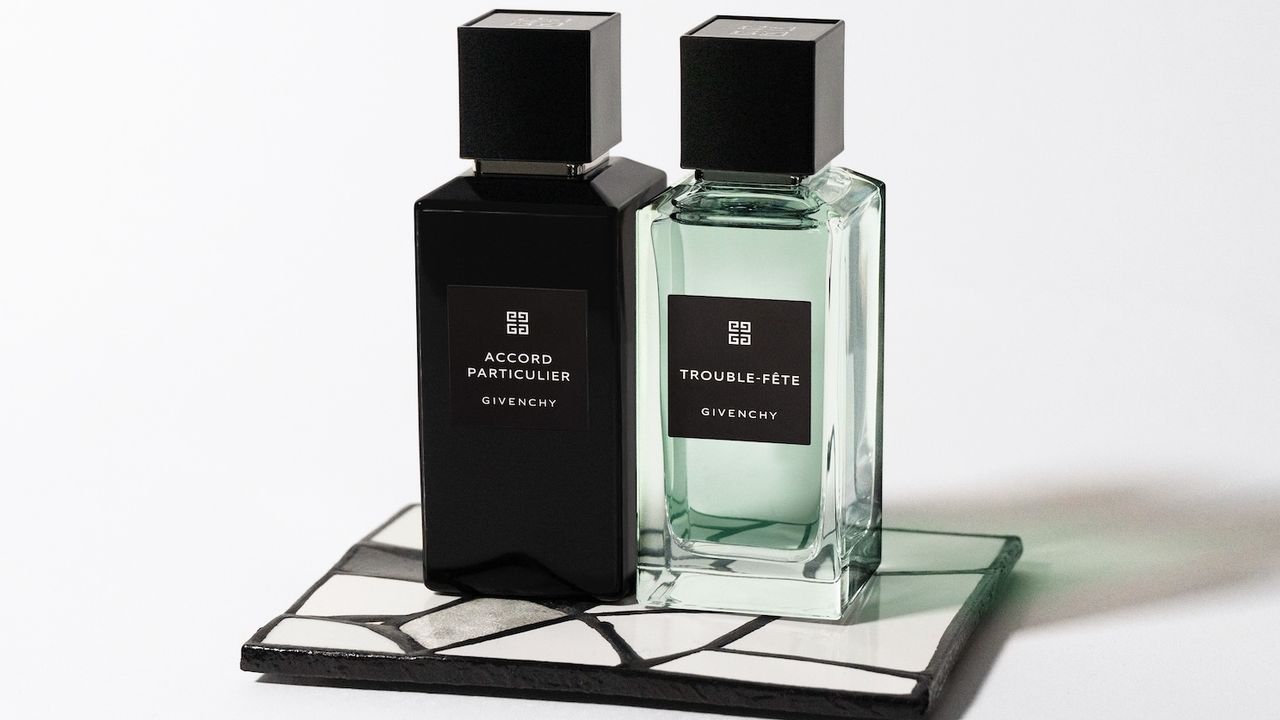 ジバンシイと石川県発の陶磁器片ブランド、カケラとのコラボレーション