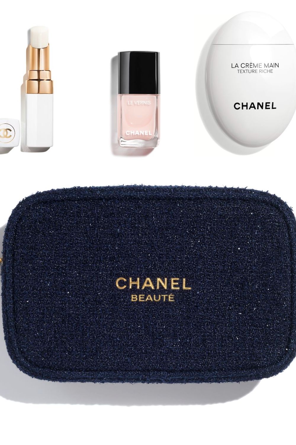 シャネルの2025年ホリデー限定｜リップ＆ネイルケアセットやメイク