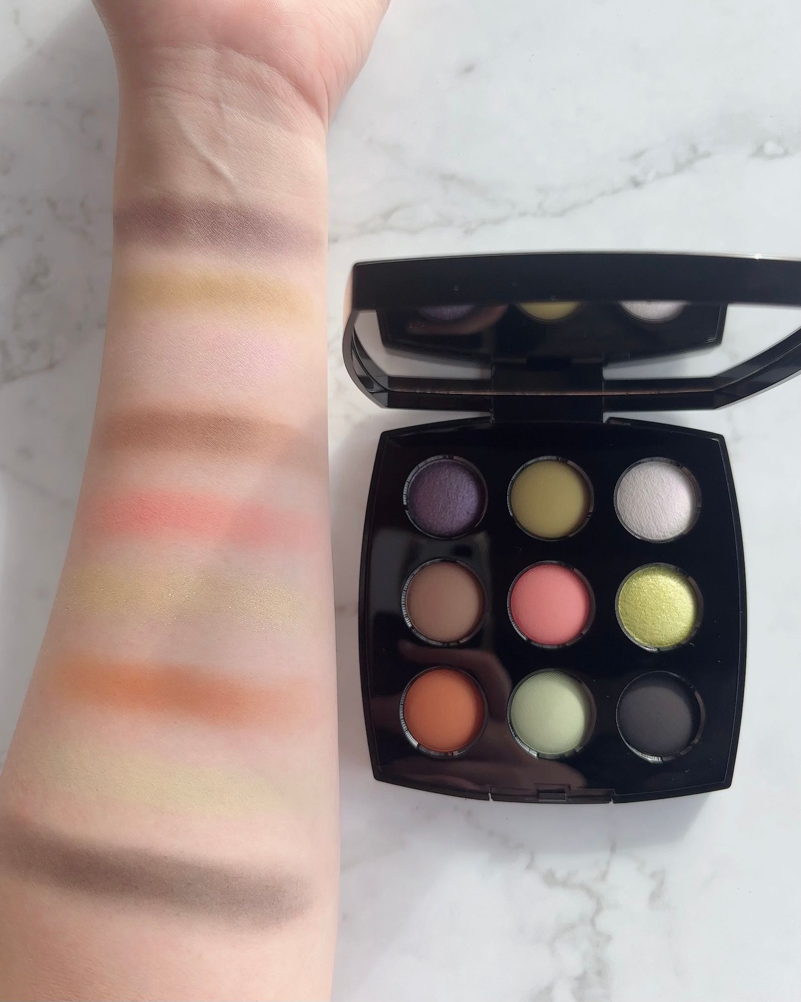 シャネルのホリデーシーズン限定パレットが可愛すぎて選べない