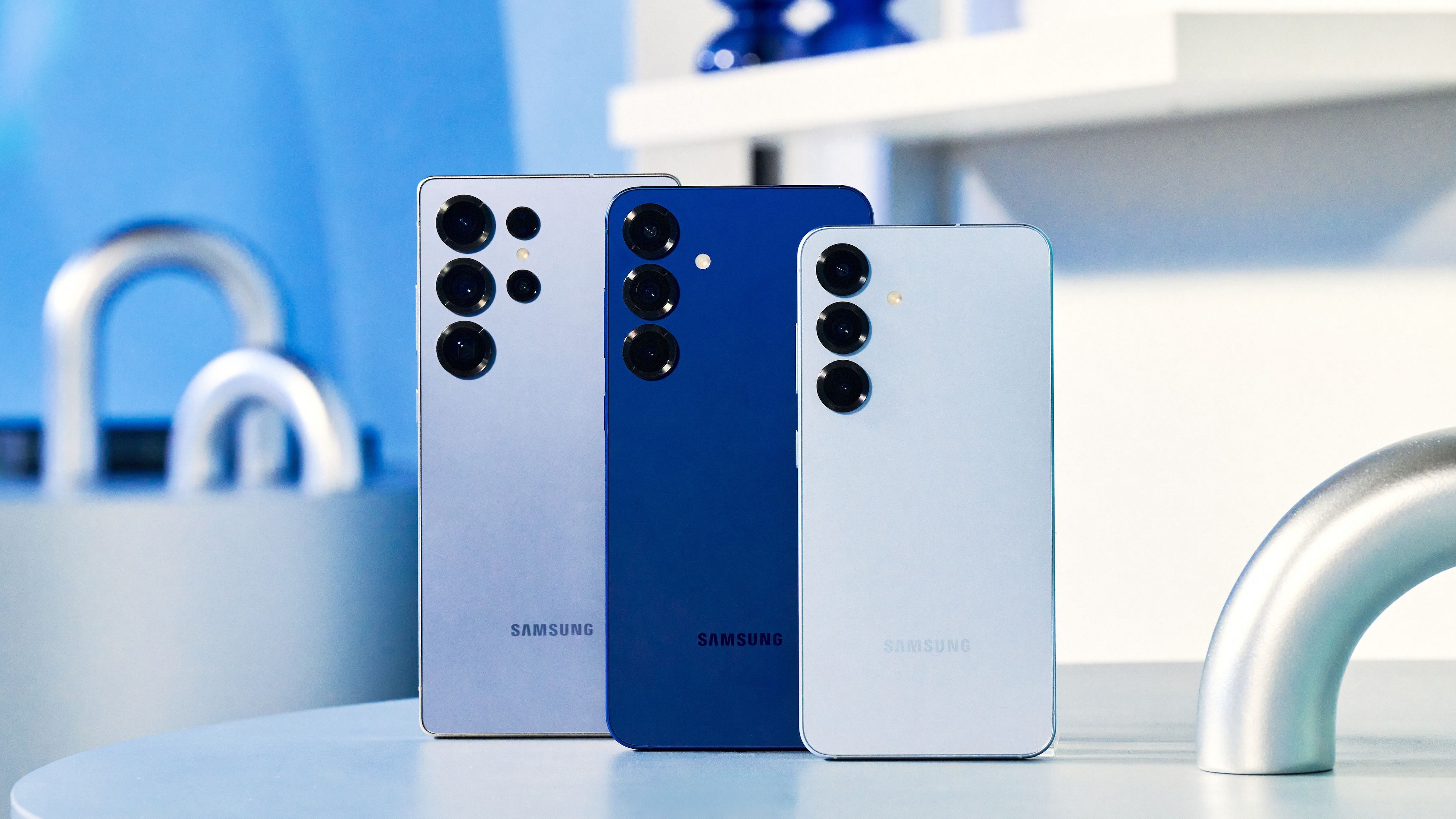 サムスンは「Galaxy S25」シリーズで、スマートフォンの“AI