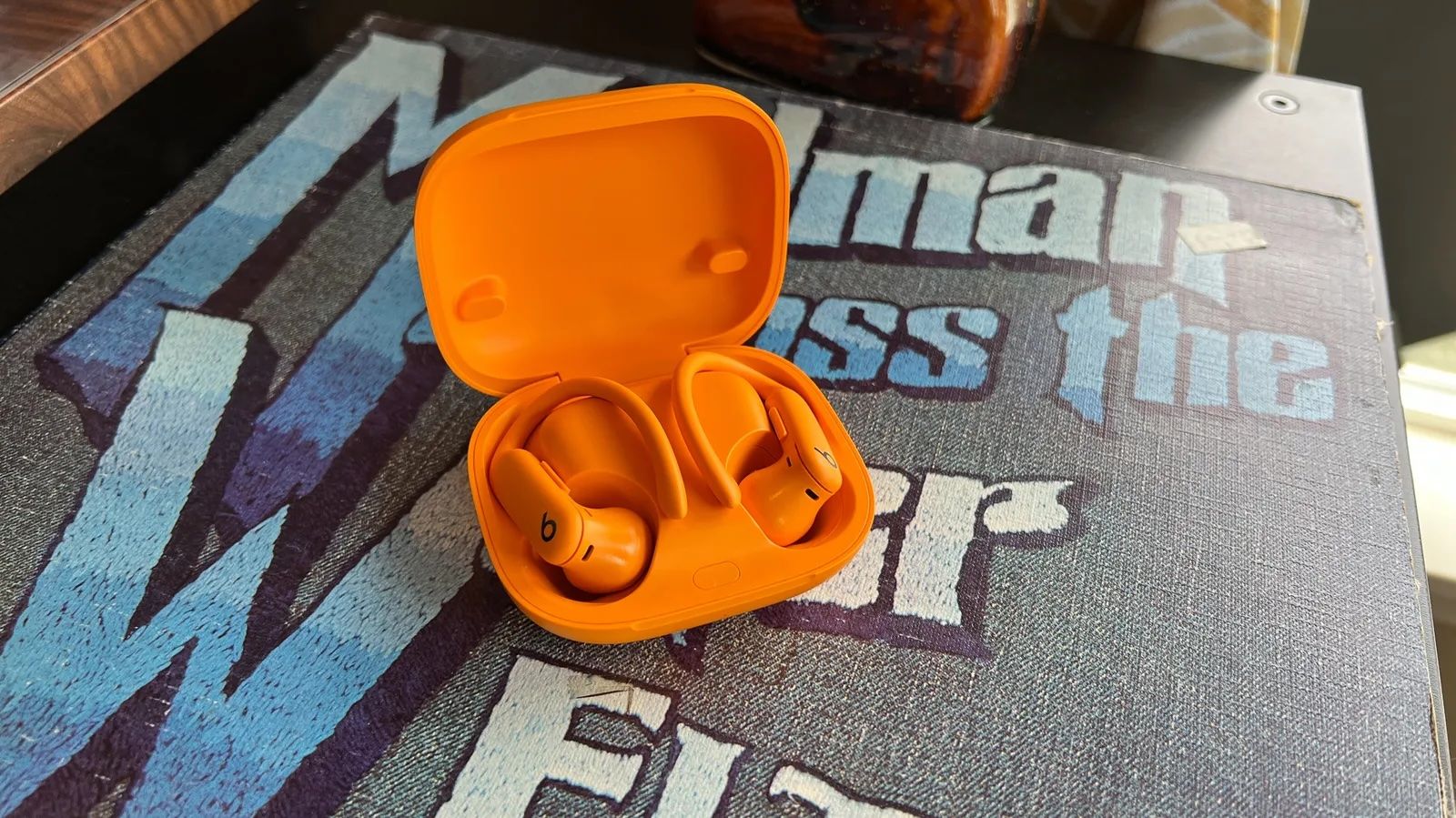 Beats 「Powerbeats Pro 2」レビュー：進化したスポーツ向けイヤフォン