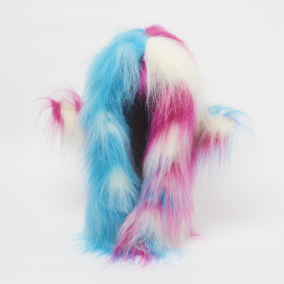 M A S U」×ずっと真夜中でいいのに。 ツアー衣装のファーフードを100着