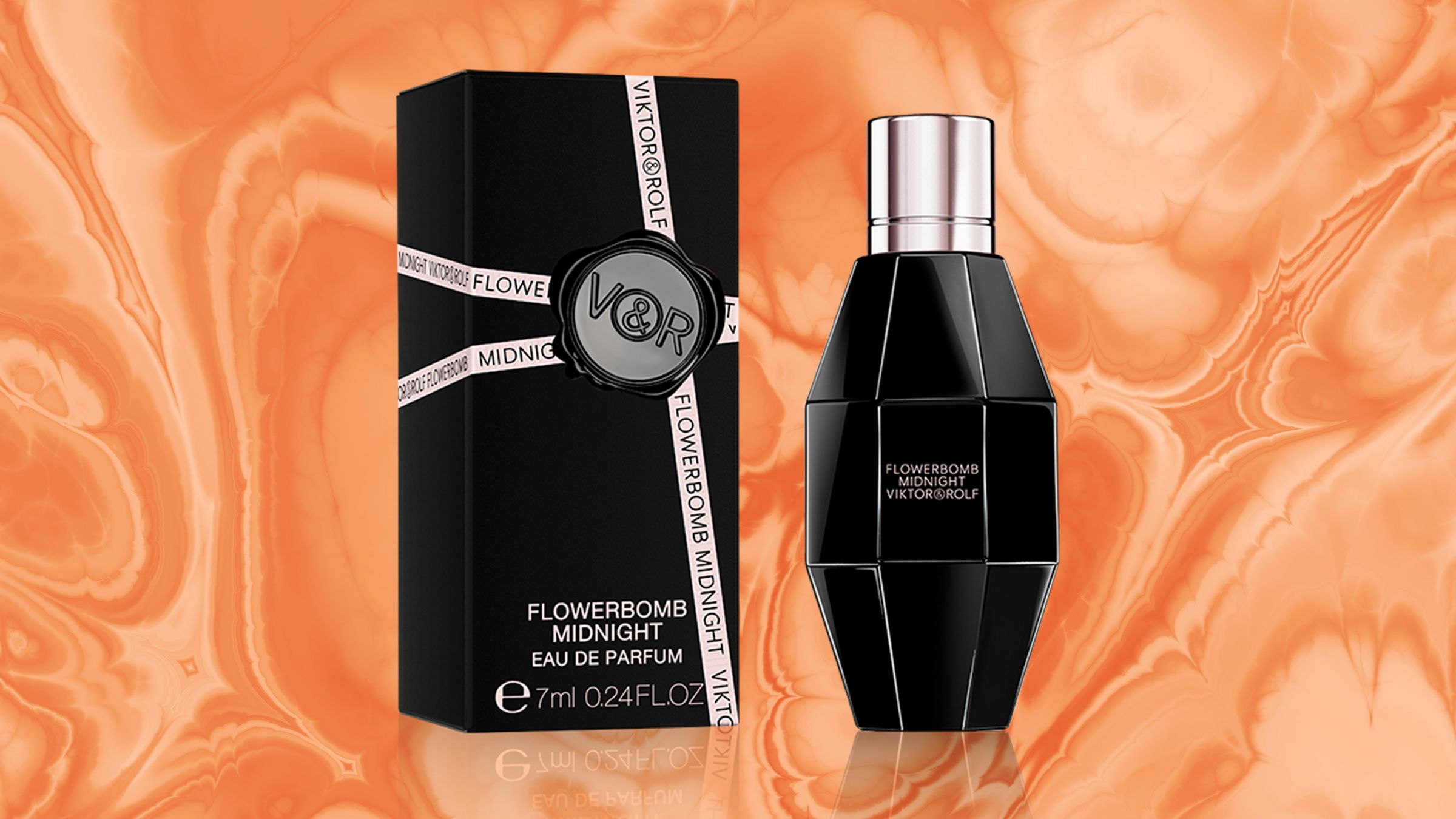 Viktor & Rolf's Flowerbomb Midnight Is Even Sexier Than the