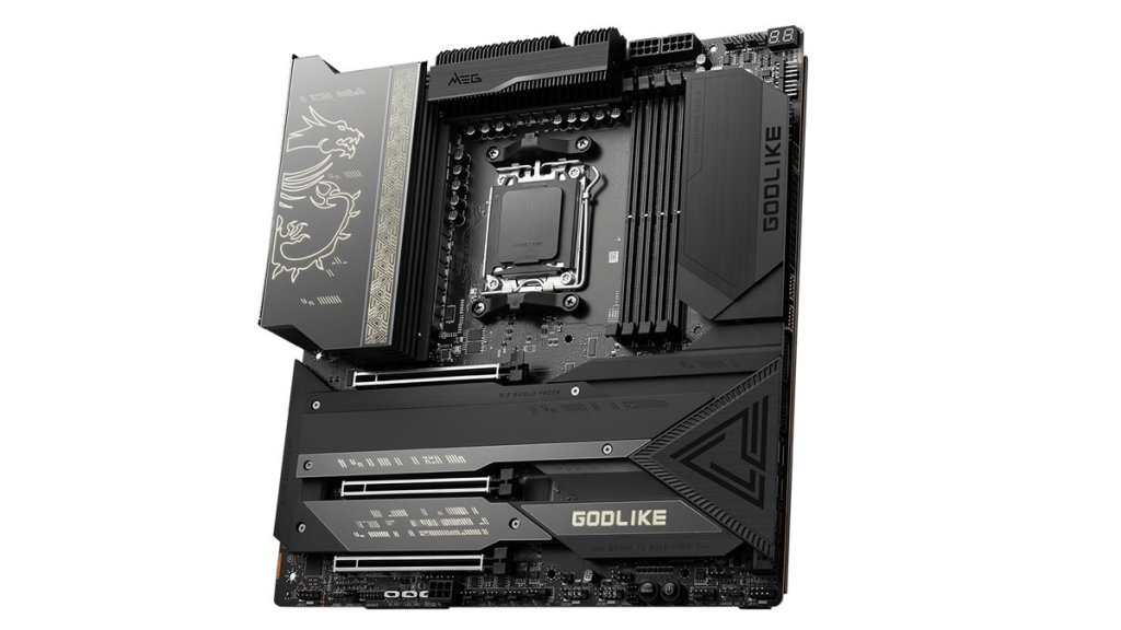 タッチパネル式4.5インチ液晶搭載、Ryzen7000対応X670E搭載