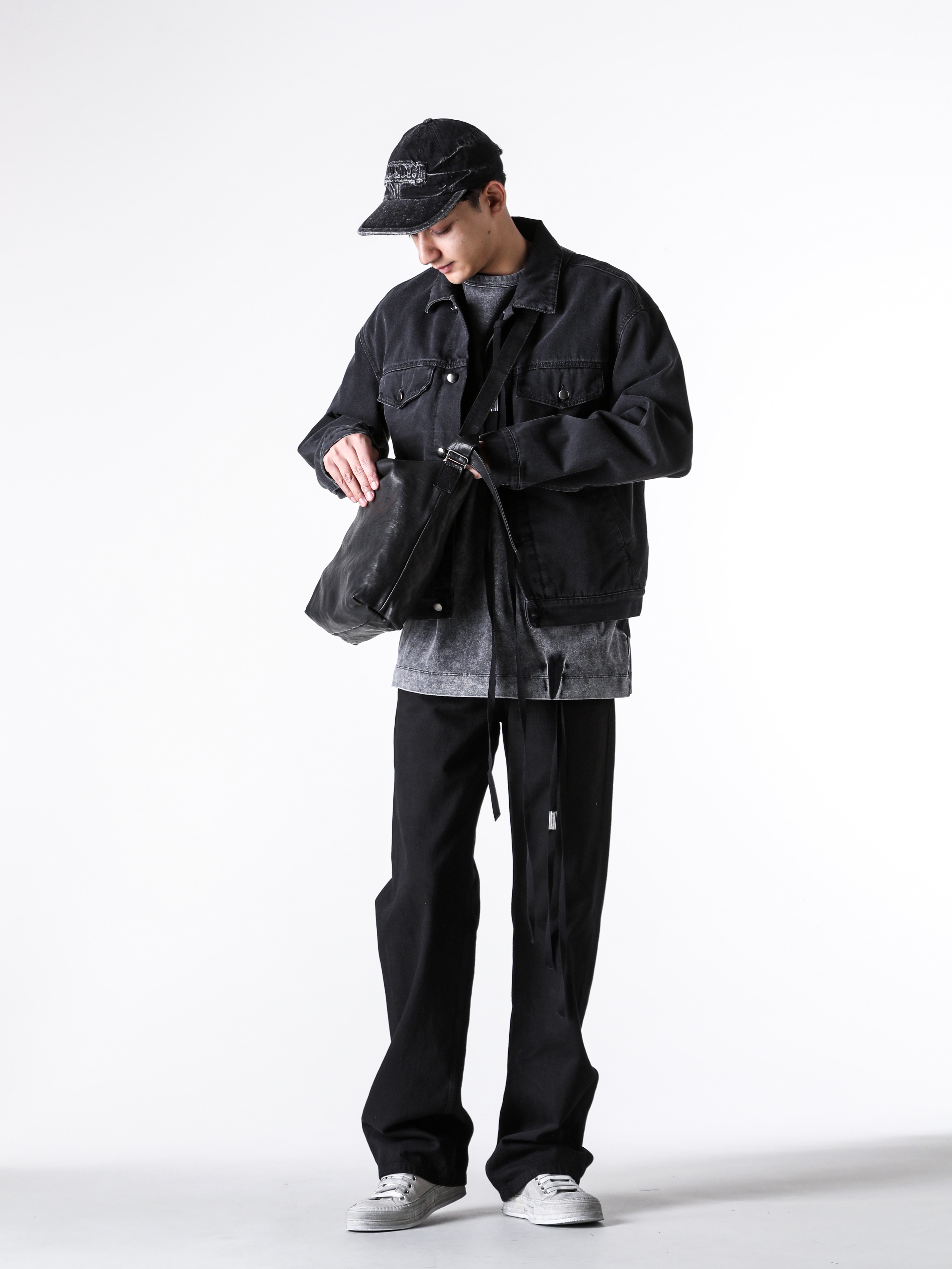 アイテム紹介]Ann Demeulemeester（アンドゥムルメステール）の人気