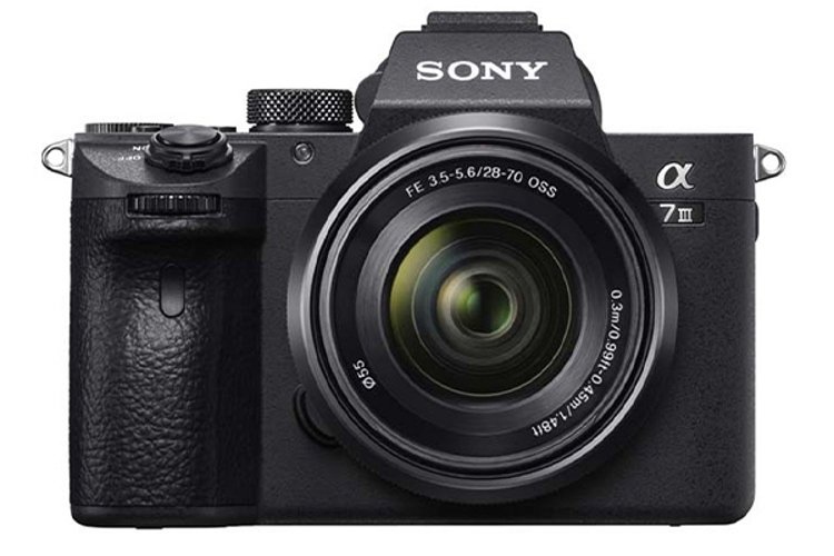 Camera Canada :: Sony :: Alpha a7III with FE 28-70mm