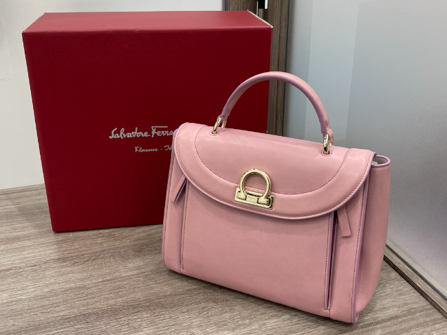 フェラガモ ソフィアの高価買取・査定ならブランド買取のエコリング