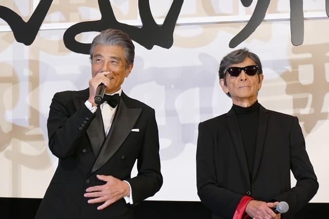 舘ひろし＆柴田恭兵、38年分の感謝をこめた熱烈ハグ！「帰ってきた
