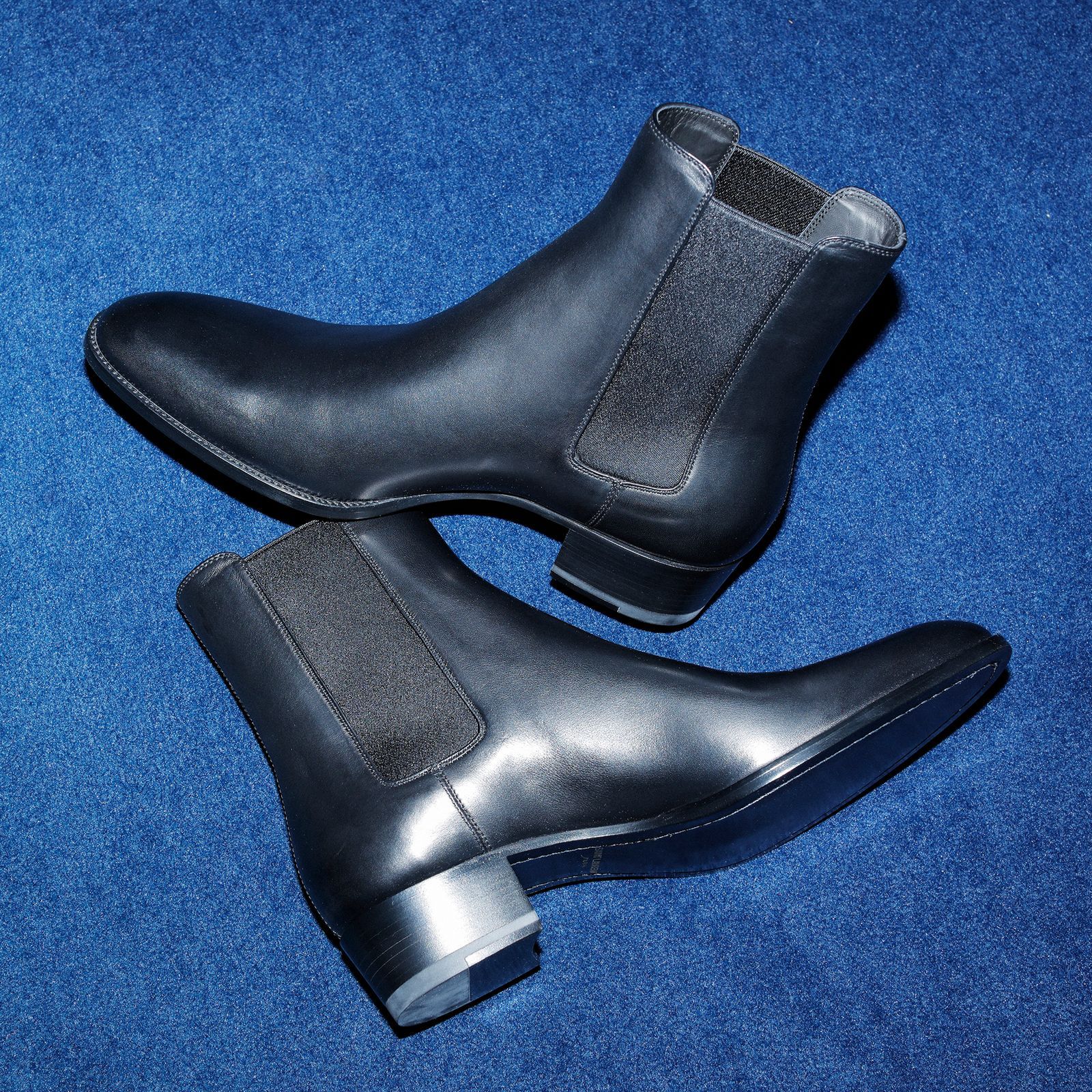 シャープネスとエレガンスが際立つ、サンローランのブーツ──特集