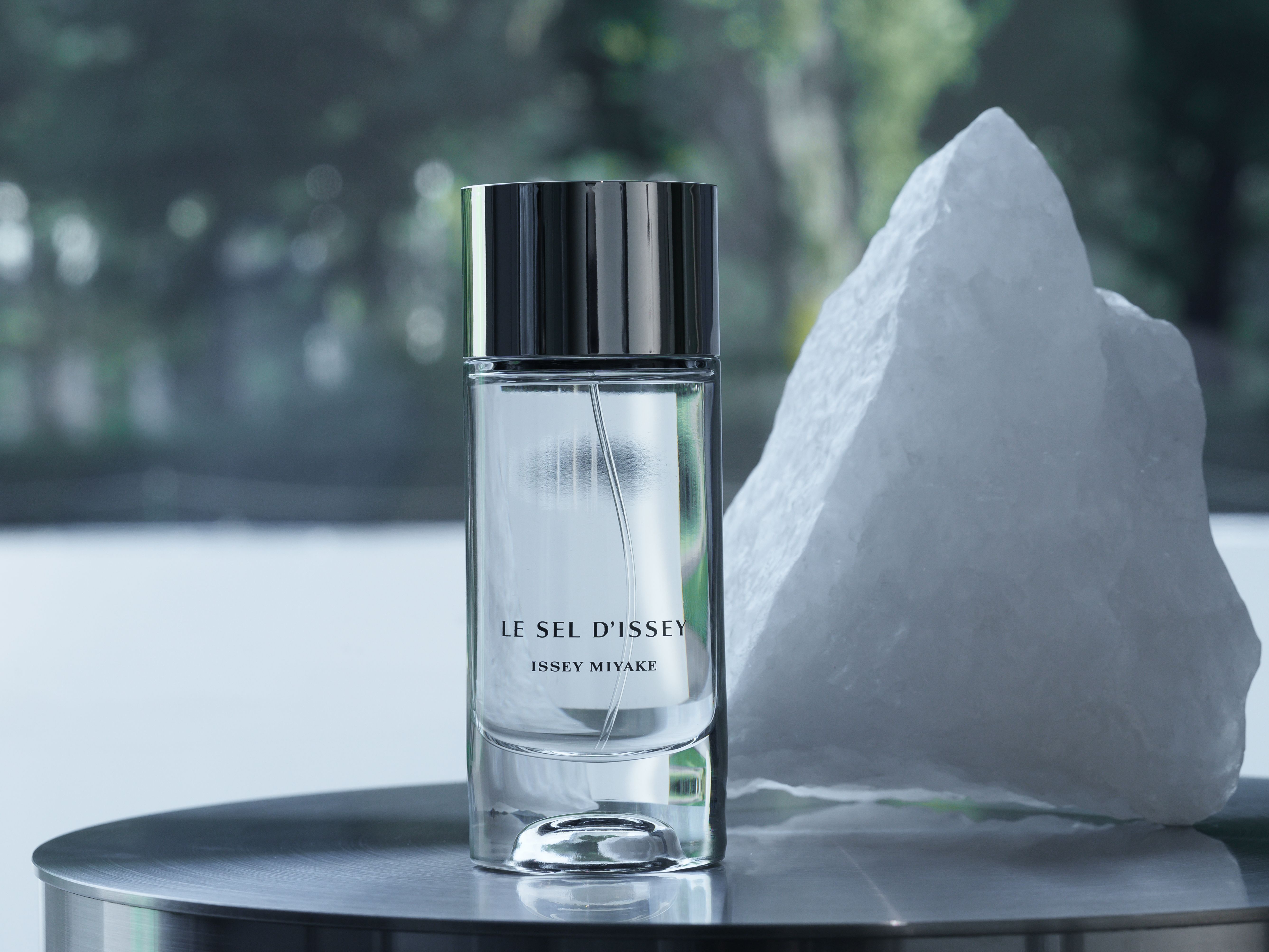 大地と海の邂逅を表現。「塩」をテーマにした新フレグランス「ル