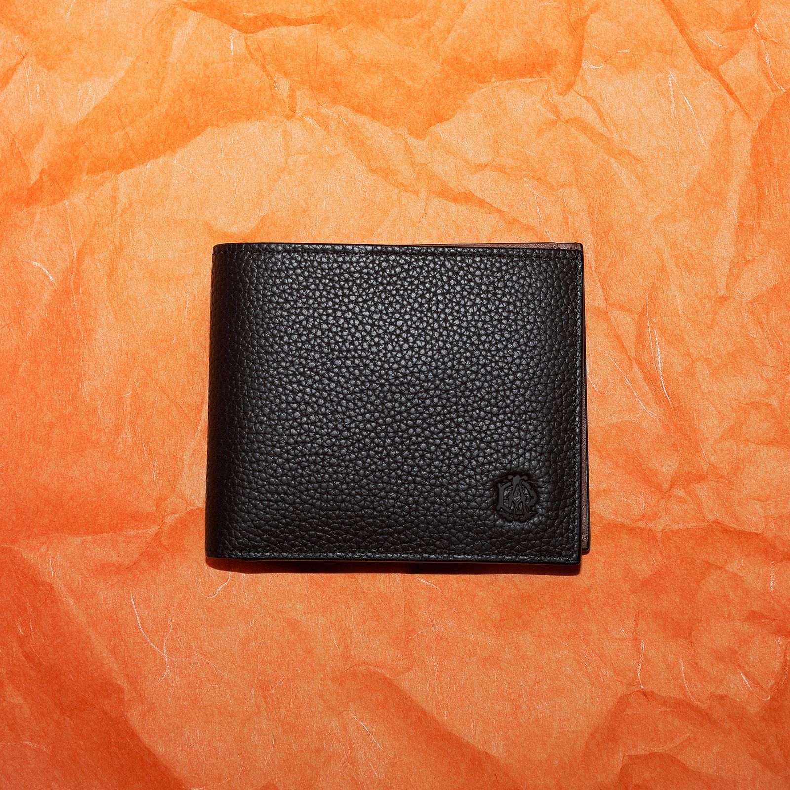 ダンヒルのレザーコレクションには英国紳士の端正な魂が宿る──特集