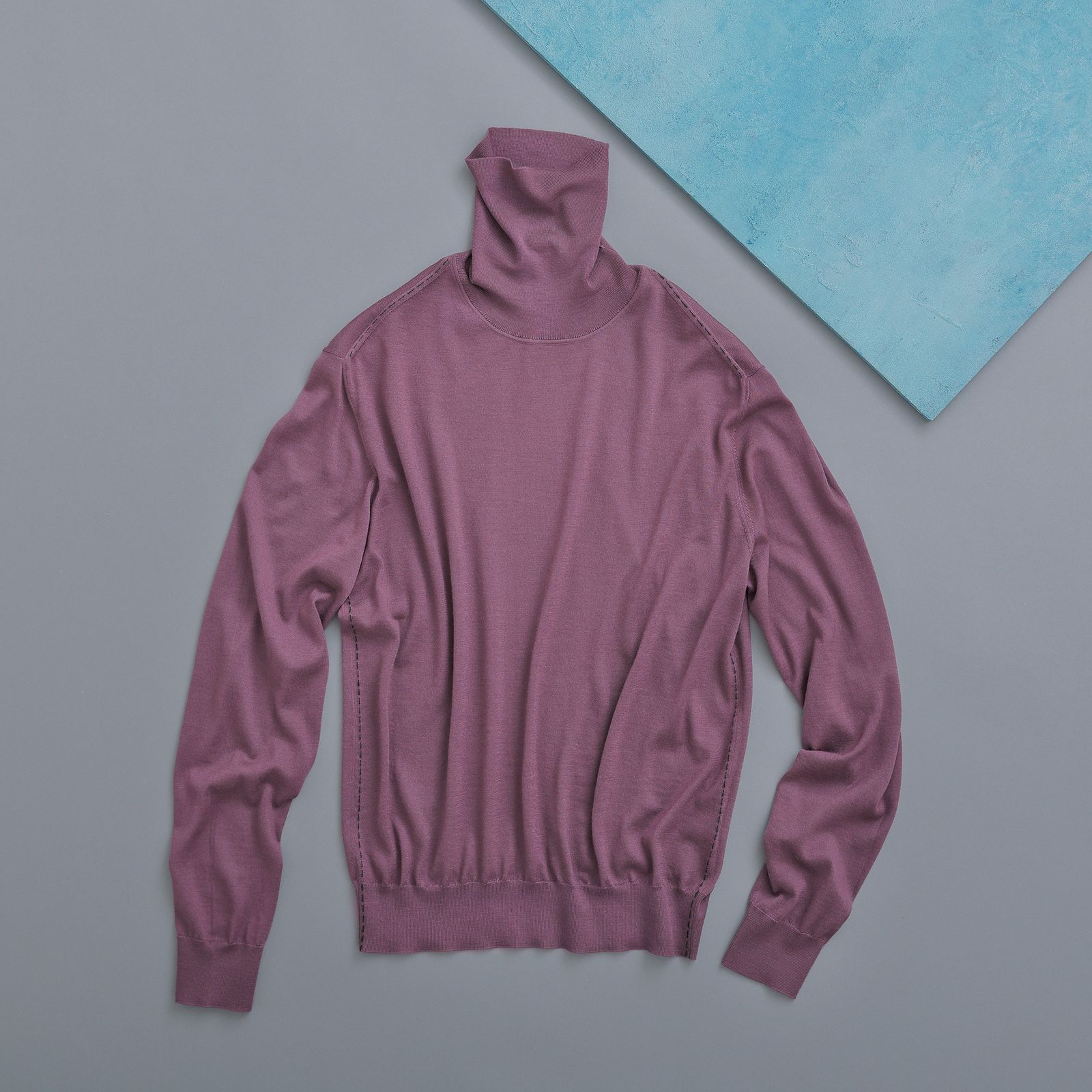 エルメスを象徴するレザーを筆頭に、異素材使いが冴える──特集