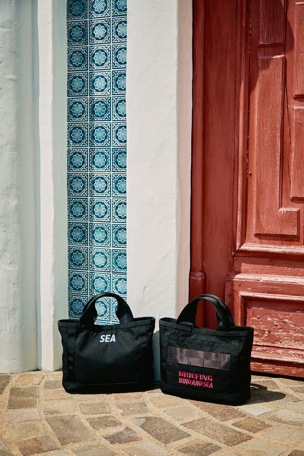 極美品 BRIEFING WIND AND SEA コラボトート カートバッグ2025年最新