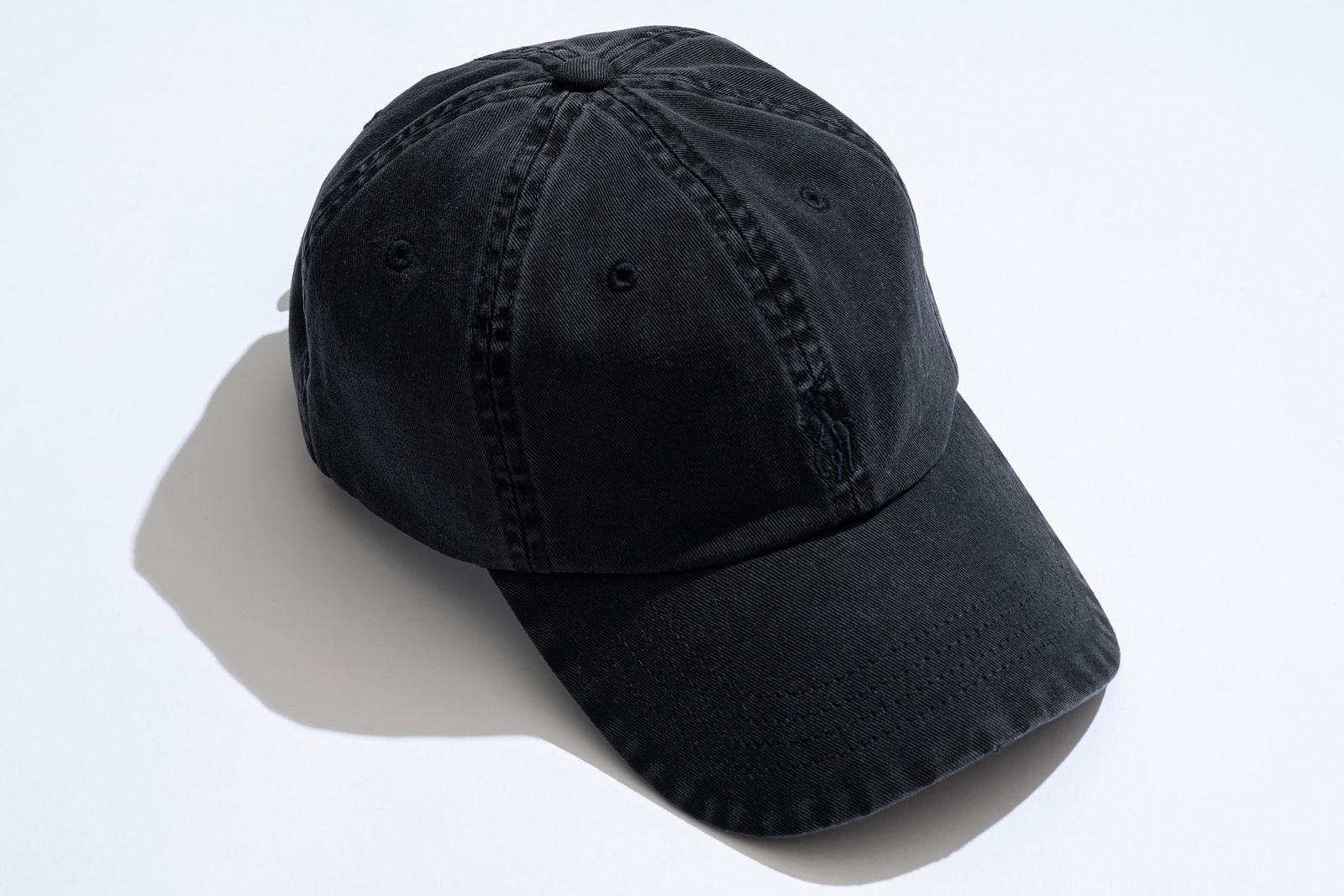 ポロ ラルフ ローレンにロンハーマンが別注。奥行きのあるブラック