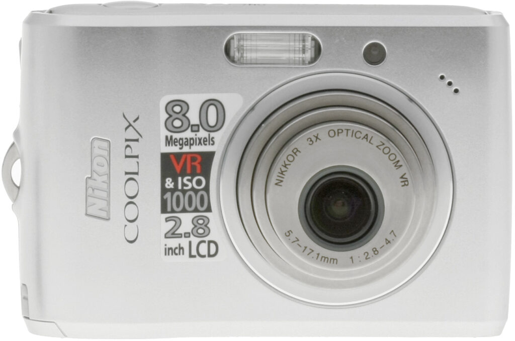 Nikon L15 Review - Imaging Resource