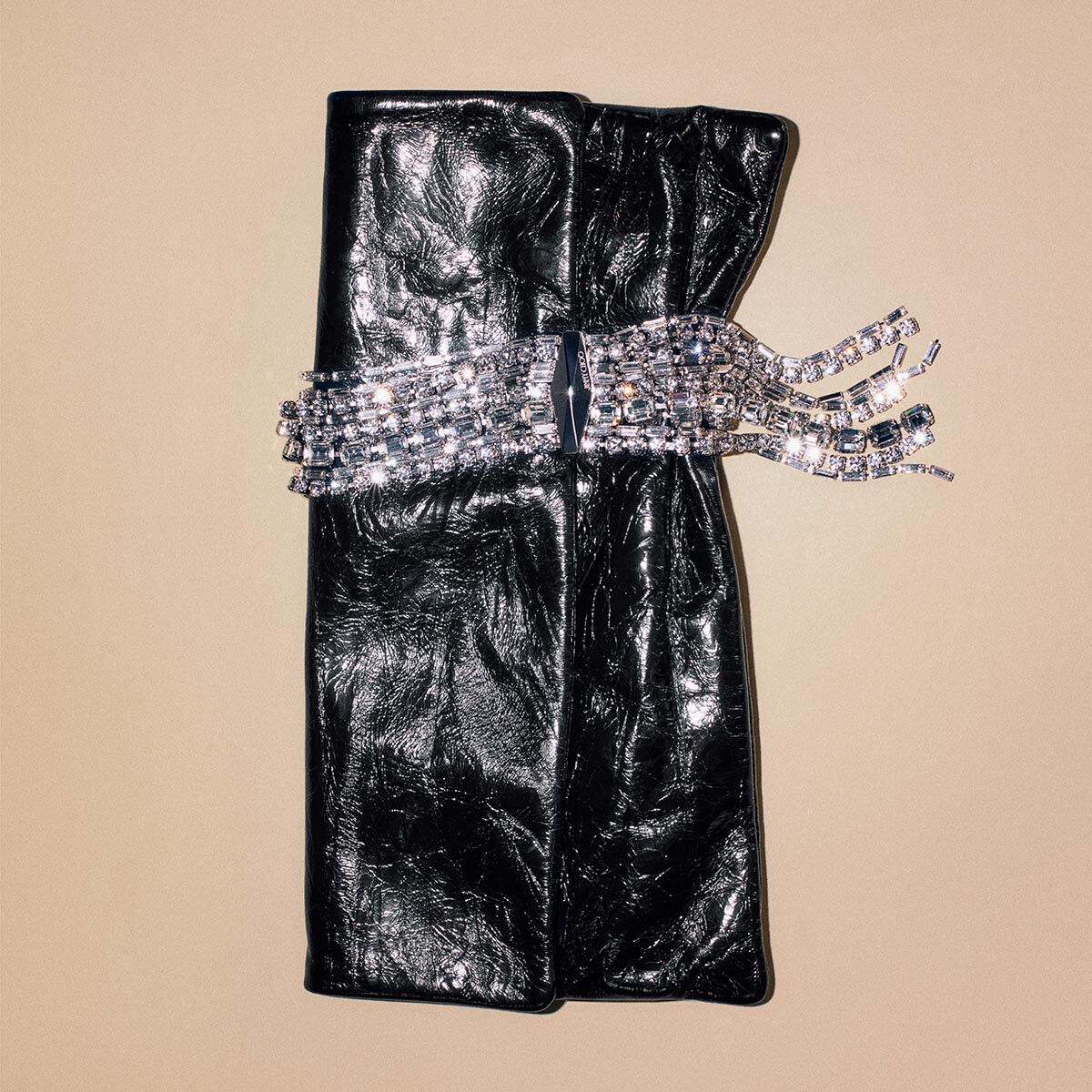 ザンドラ | ブラック ビンテージメタリックレザー・クラッチバッグ