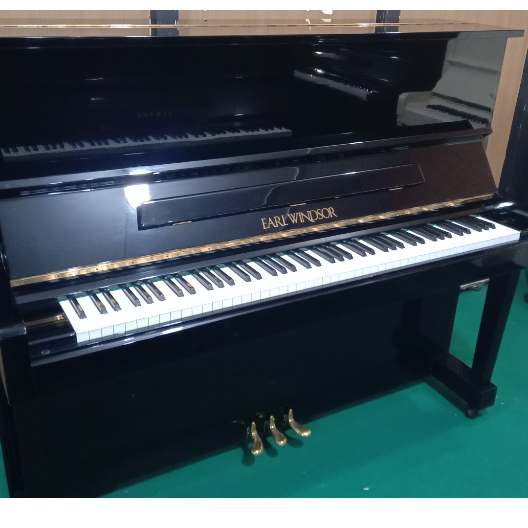アップライトピアノ EARL WINDSOR フローラW112
