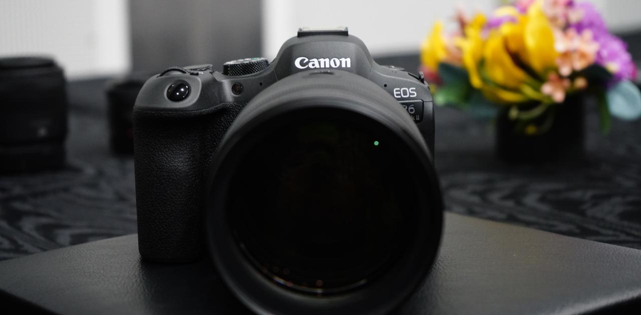 Canon EOS 70D☆WiFi搭載＆一瞬を逃さない高速連写☆ 【公式通販】