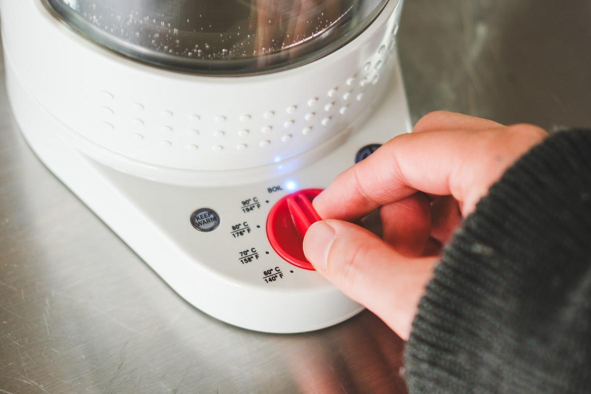 正解の電気ケトル」これだったんだ！温度調整＆保温機能がついている