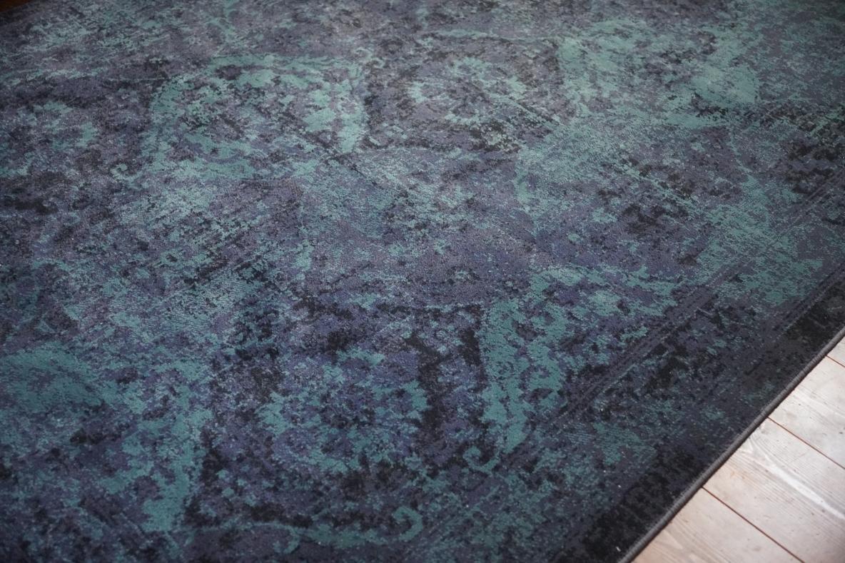 IKEAのラグが床の傷隠し＆秋冬の模様替えにピッタリ！ | ROOMIE