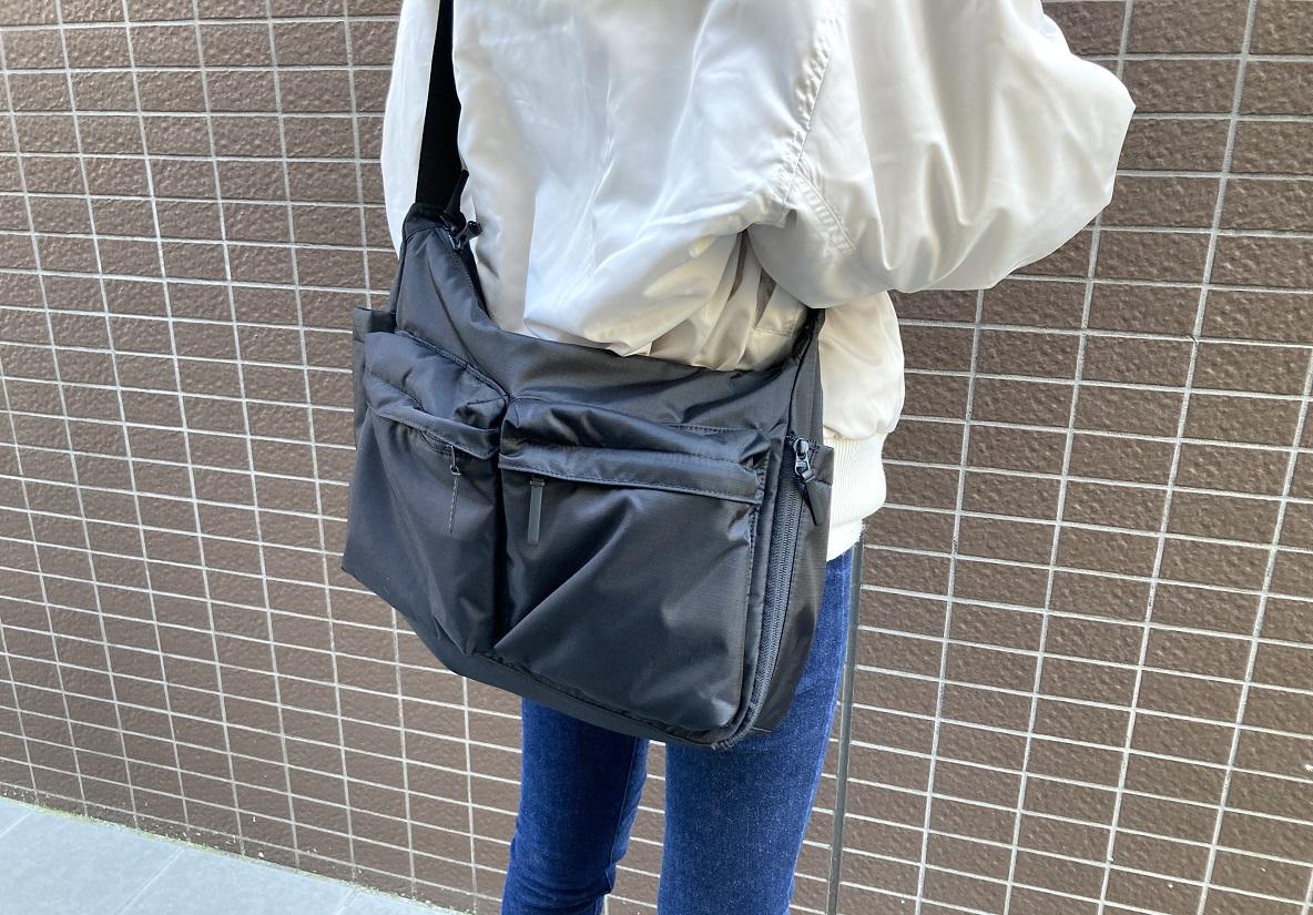 ユニクロの「マルチポケットショルダーバッグ」が、まさにずっと求めて
