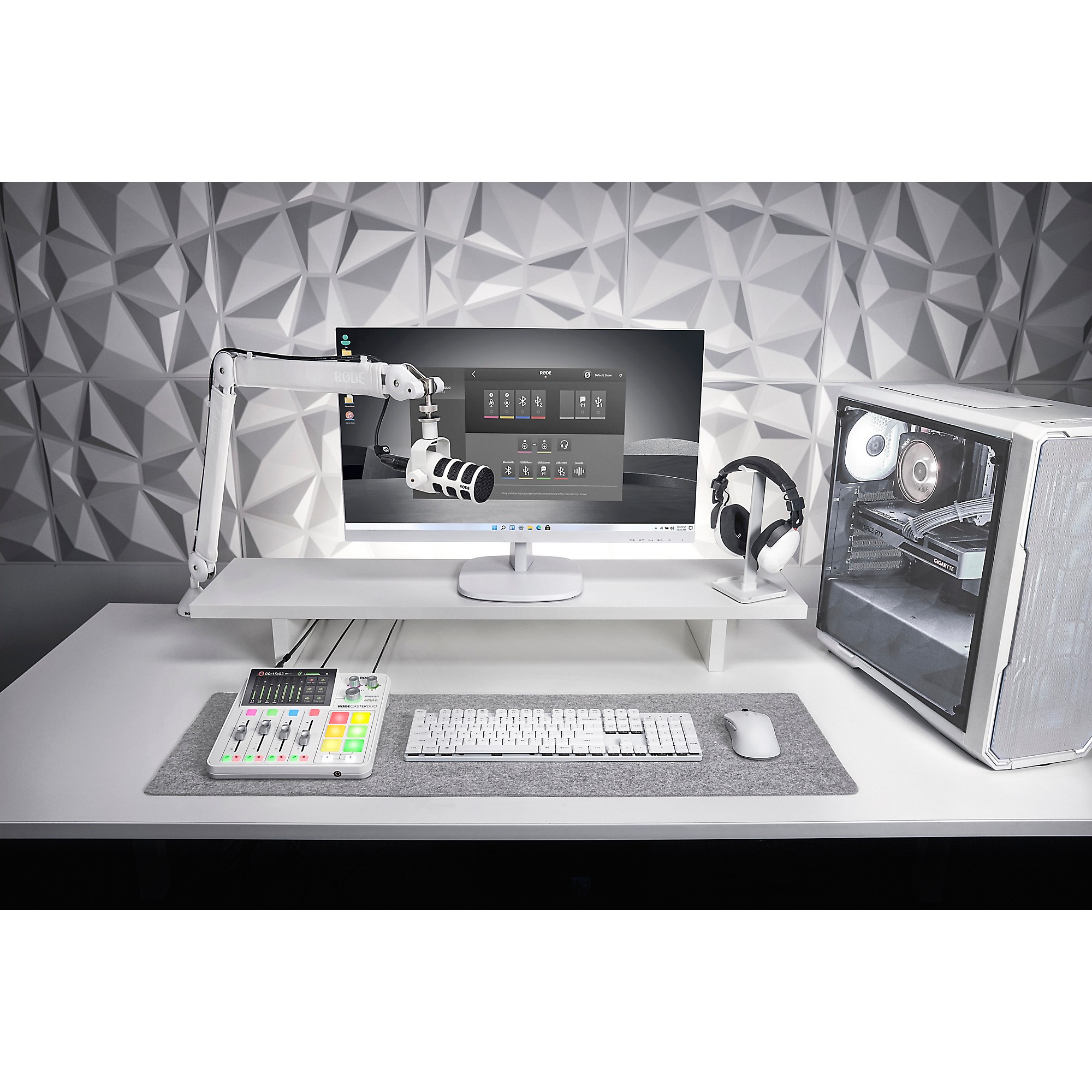 RODE RodeCaster Duo Streaming Mixer - White | Music & Arts