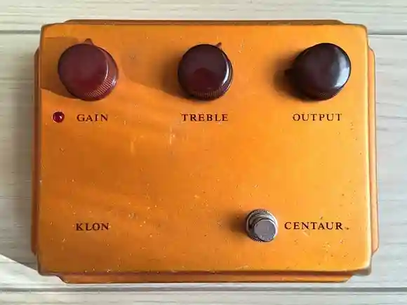 キング・オブ・エフェクター、KLON CENTAUR（クーロン・ケンタウルス