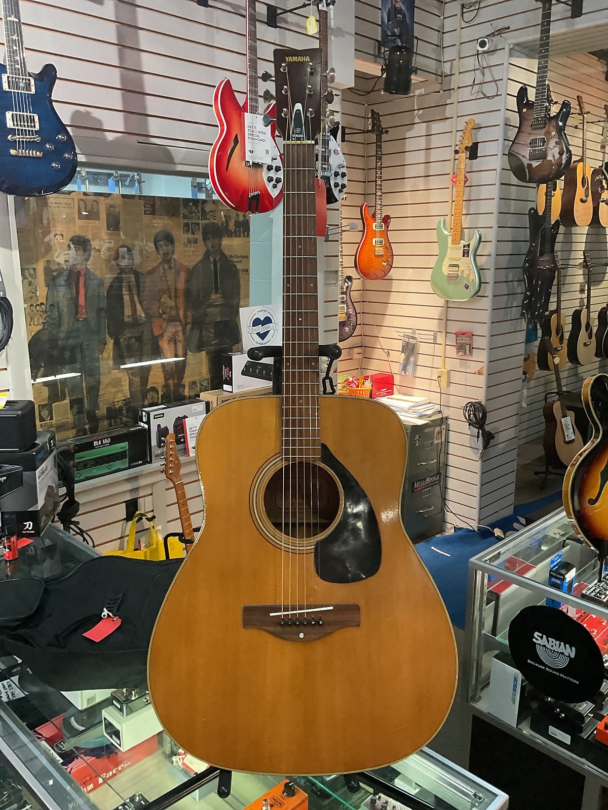 Yamaha FG-180 Red Label 70' Jumbo Acoustic - 180
