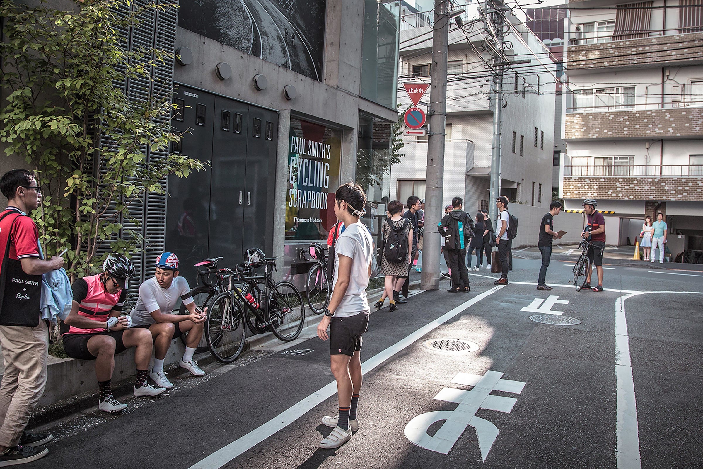 ポール・スミスのサイクリングスクラップブック | Rapha