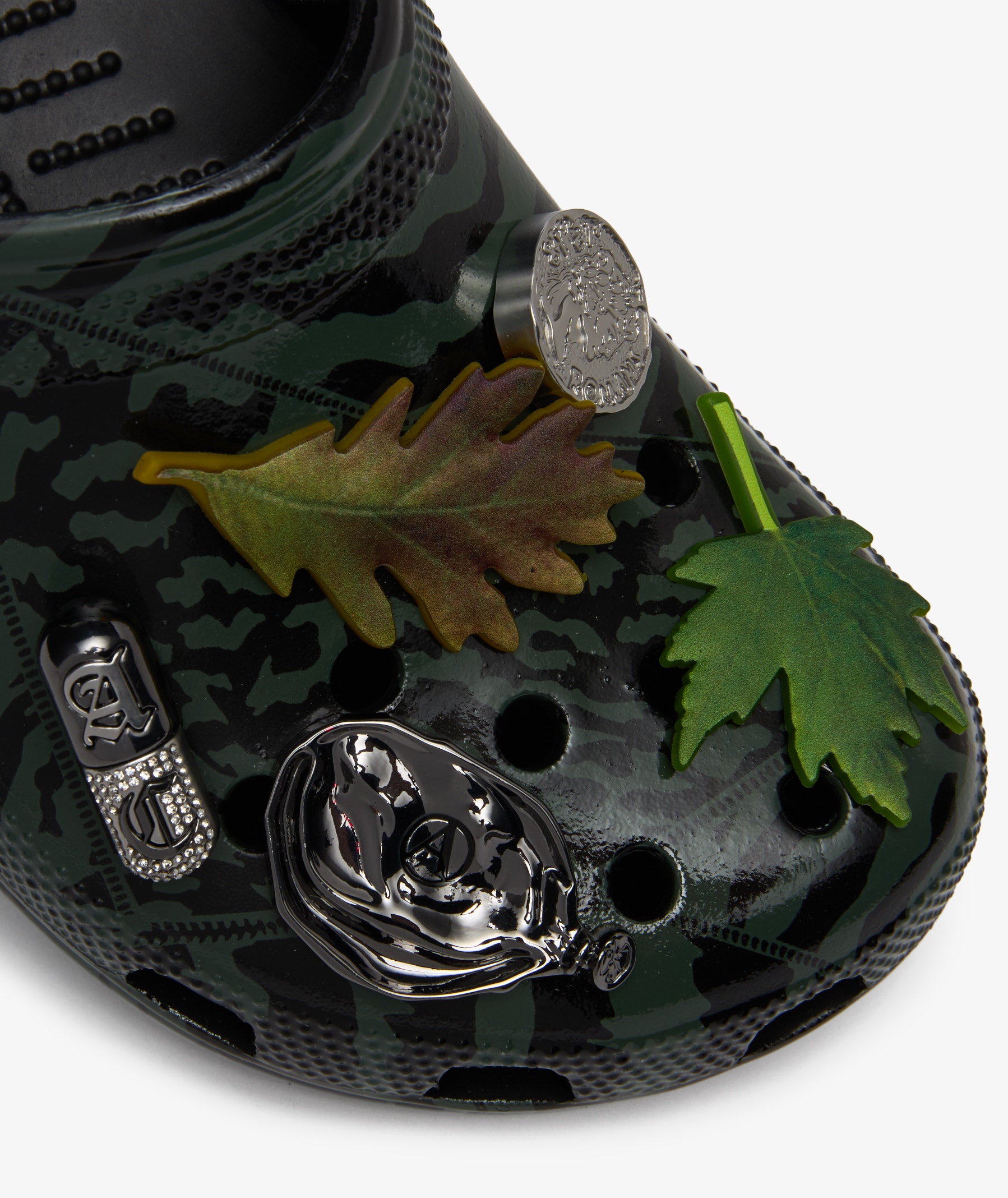 Crocs Classic Clog x Aries Arise | 211060-001 | SVD USA