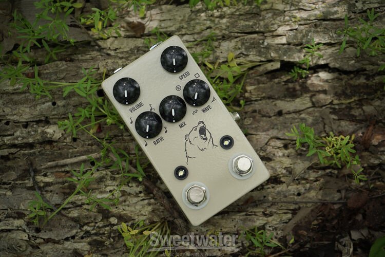 JHS Kodiak Tremolo Pedal | Sweetwater