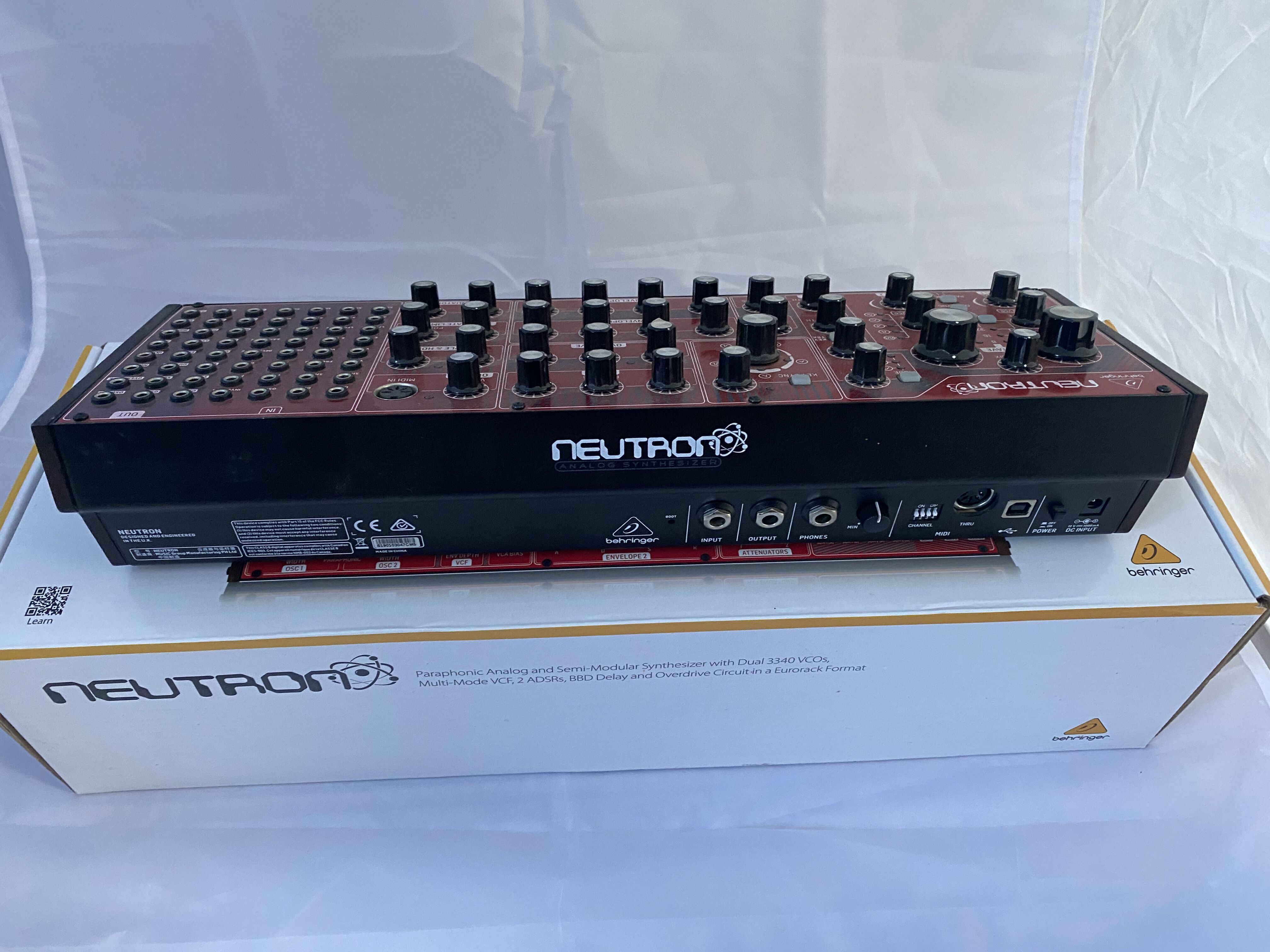 Neutron - Behringer Neutron - Audiofanzine