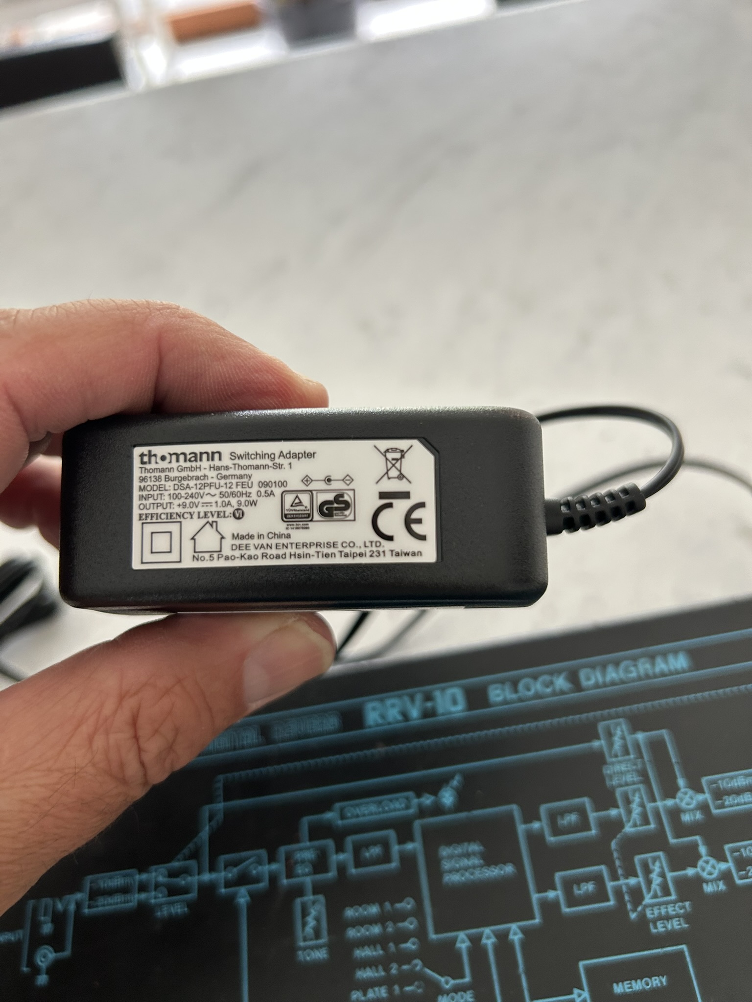 RRV-10 Digital Reverb - Boss RRV-10 Digital Reverb - Audiofanzine