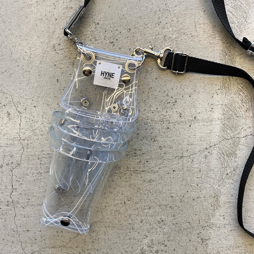 美容師必見】HYNE TOKYOのカスタムできる“PVCシザーケース”が魅力的な