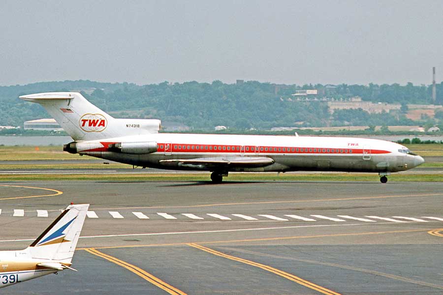 消えた巨星「トランス・ワールド航空」 96年墜落事故と自由化の波に