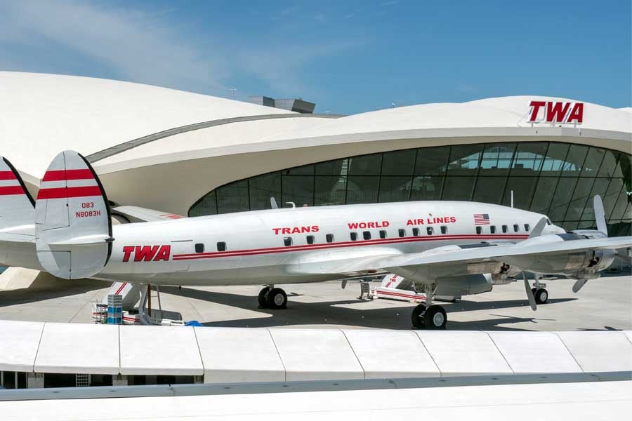 消えた巨星「トランス・ワールド航空」 96年墜落事故と自由化の波に