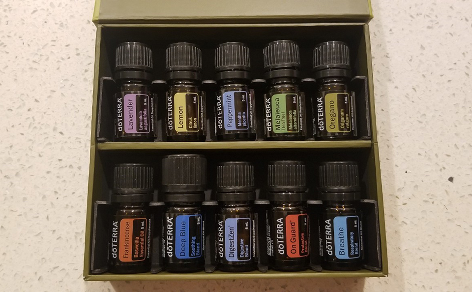 10本のエッセンシャルオイル講座 - Mermaid Hawaii