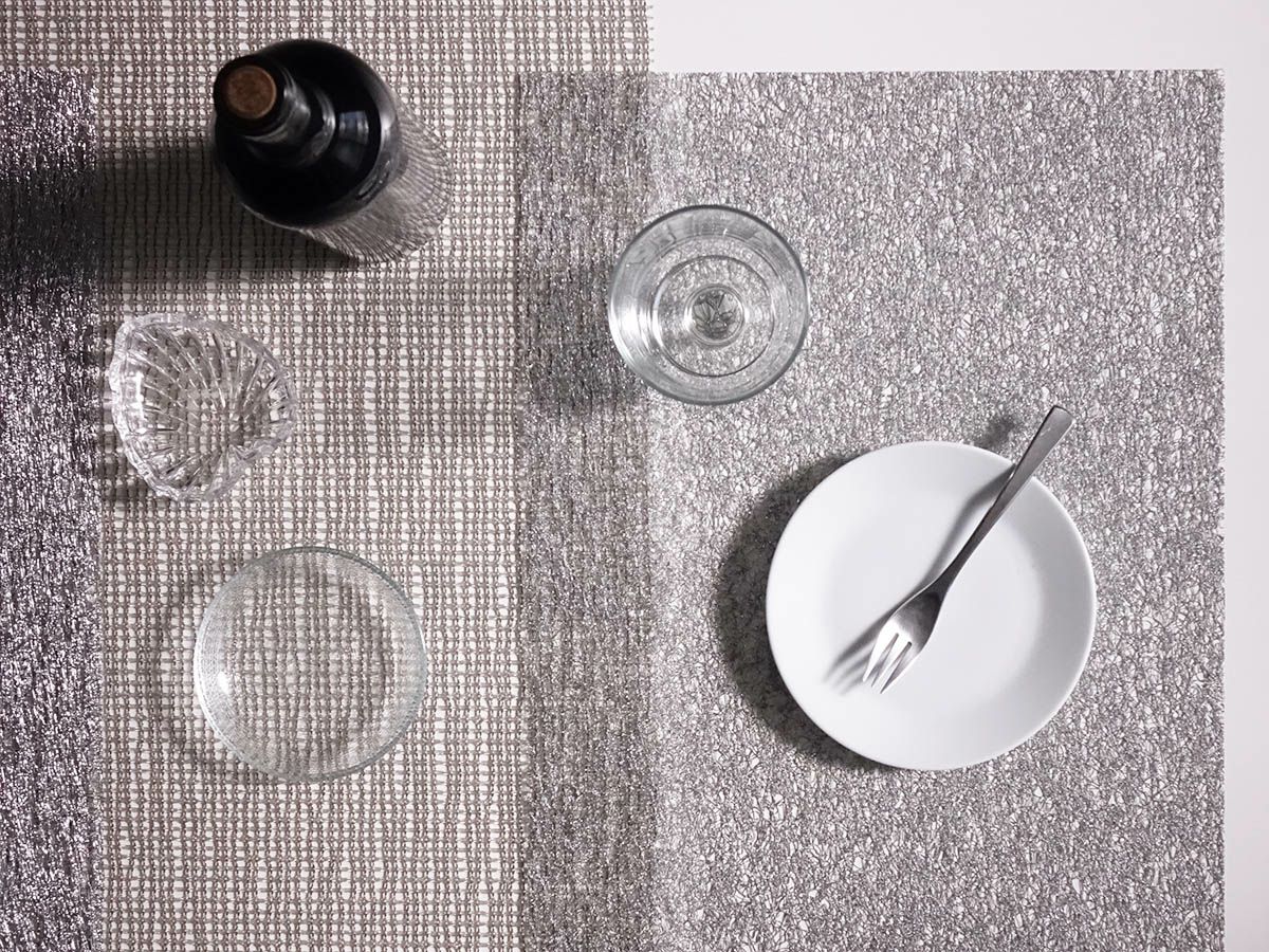 チルウィッチ ランチョンマット メタリックレース｜シルバー