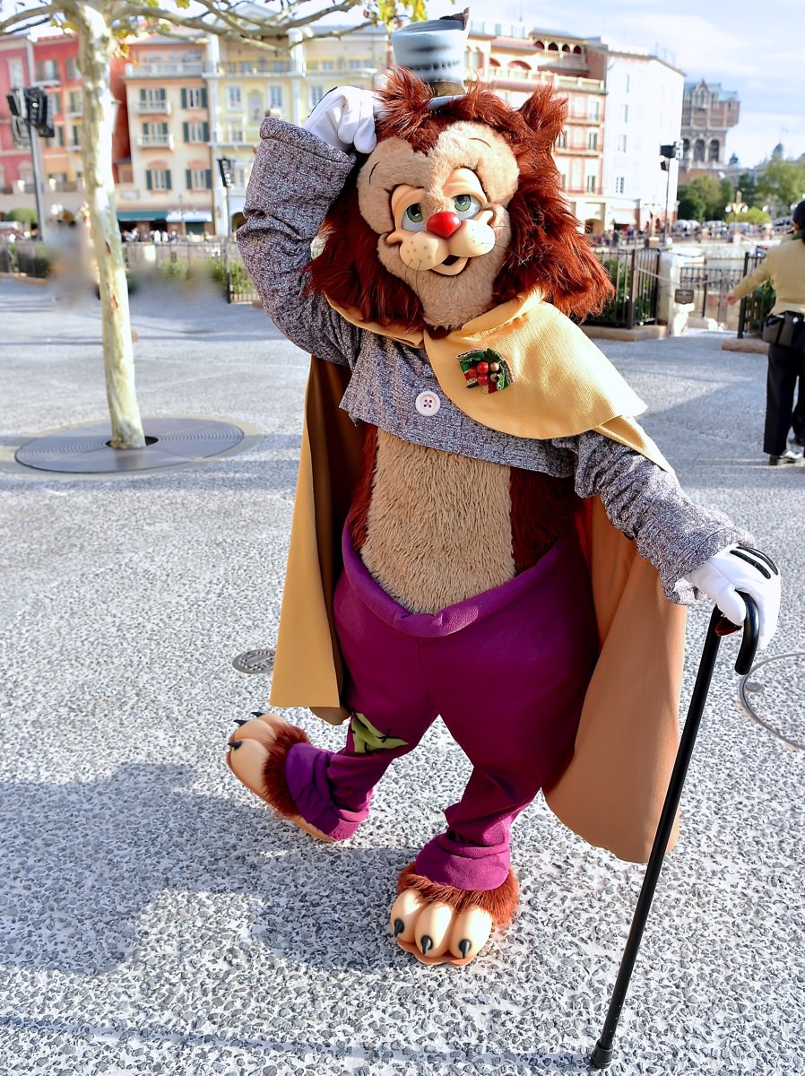 ちょっぴりお洒落に登場☆クリスマスコスチュームのピノキオファミリー